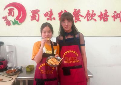 特色小吃培訓,南充鍋盔技術培訓哪里好?