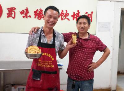 成都學習南充鍋盔夾涼粉培訓哪里好？