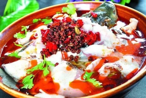 一場秋雨一場涼 那就來一碗熱呼呼的水煮魚吧~  一場秋雨一場涼 那就來一碗熱呼呼的水煮魚吧~