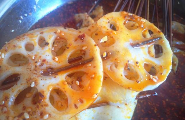 四川特色小吃，看起來很有油吃起來很香