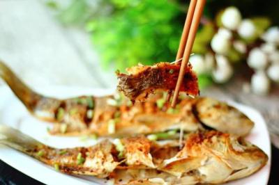 好吃到停不下筷子的香酥烤魚，做法簡單，少油少鹽，吃起來更健康