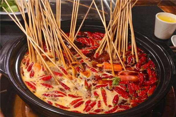 20190521171619490433.jpg 火鍋串串5.jpg