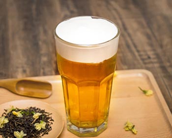 奶茶技術培訓哪里好?老師引導熟透操作流程