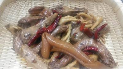 川味鹵菜技術培訓哪家靠譜?經營選址與生意技巧分析