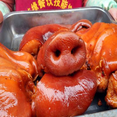 現(xiàn)撈絕味鹵菜技術(shù)培訓班哪里專業(yè)？各種材料鹵制技巧