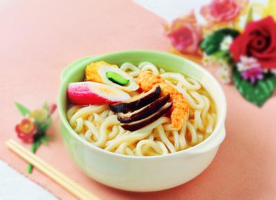 成都過(guò)橋米線技術(shù)培訓(xùn)班哪里好？標(biāo)準(zhǔn)配方