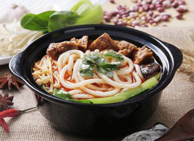 土豆粉培訓(xùn)哪個(gè)好？口感鮮美的土豆粉做法