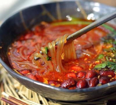 成都餐飲培訓學校，重慶酸辣粉培訓哪家好？