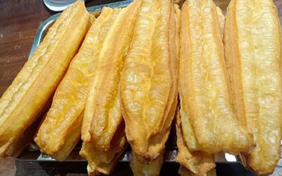 成都學早餐油條技術哪里好?