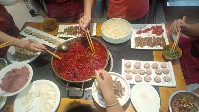 學做火鍋技術培訓多少錢 ?