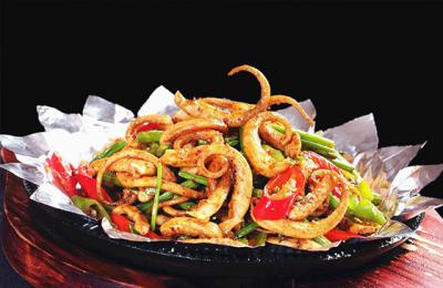 鐵板魷魚技術培訓哪里學？ 鐵板魷魚技術培訓哪里學？