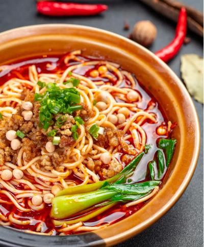 學習面食技術培訓費用受多種因素影響,蜀味緣課程多樣收費分層